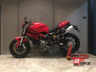  Ducati Monster 796